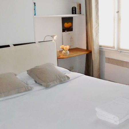 Latin Quarter - Saint Michel Unit 004 Apartment Paris Bagian luar foto